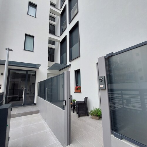 Torrebianca House, complete apartment for 4 guests and parking space. 