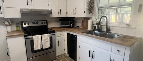 Microwave, oven, stovetop, dishwasher