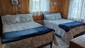 2 bedrooms, WiFi, bed sheets