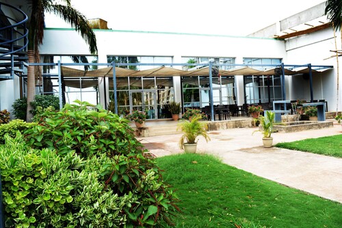 AUN Hotel Conference Centre and SPA