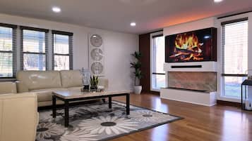 TV, fireplace, stereo