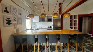 Microones, forn i placa de cuina