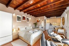 1 camera, ferro/asse da stiro, Wi-Fi gratuito, lenzuola