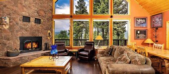 Spacious Mountain Cabin with Views, Deck, Second Living Area, New Hot Tub