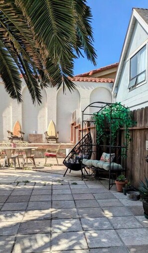 Familienapartment, 2 Schlafzimmer | Terrasse/Patio