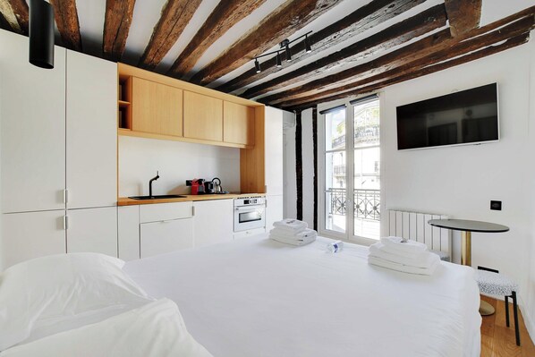 Apartment | 1 bilik tidur, seterika/papan seterika, cadar katil 