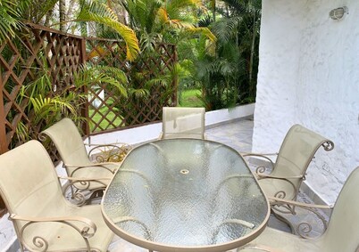 Beutiful 2-bedroom house with WiFi in Same