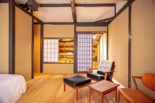 經典聯排別墅, 多張床, 花園景 | 2 間睡房、羽絨被、書桌、手提電腦工作空間