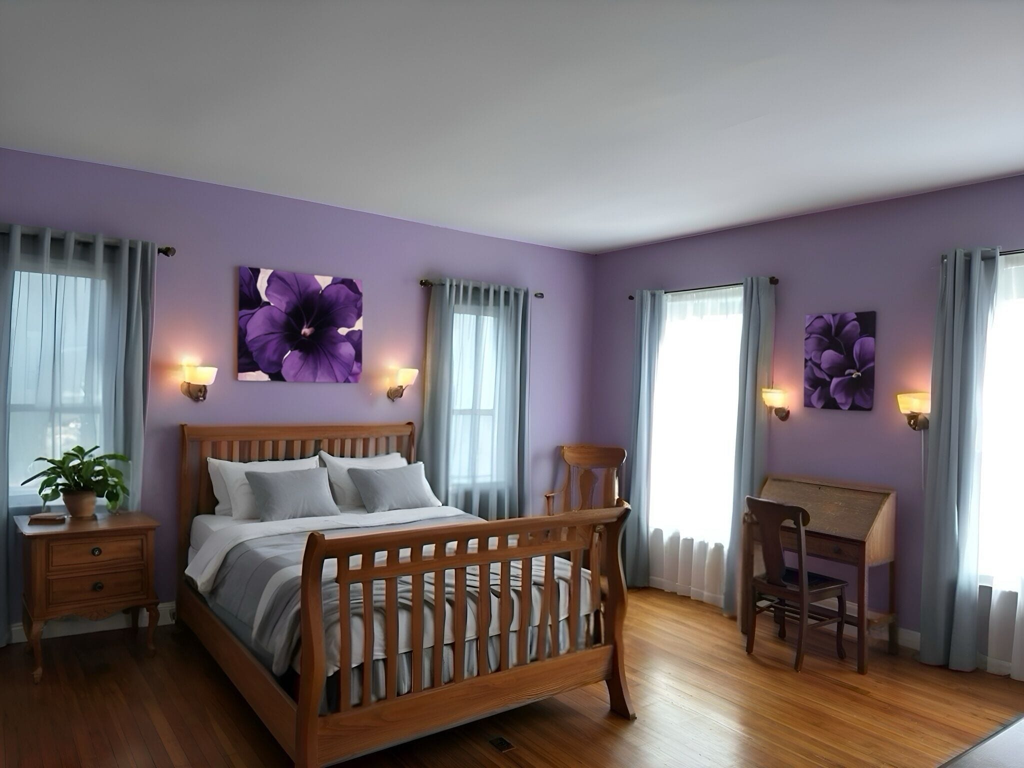 Une chambre à coucher avec un lit en bois, un bureau et deux lampes fixées au mur.