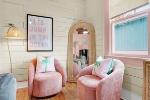 Interior - 4 BDR Pool, Professionally Designed Vacation Rental Across from Beach (Tybee Island)