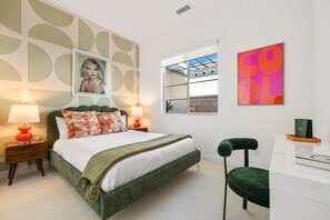 4 slaapkamers, een strijkplank/strijkijzer, gratis wifi, beddengoed