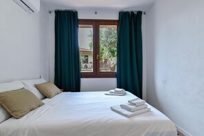 Iron/ironing board, bed sheets - Terrazza sul Lago (Solto Collina)