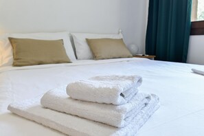 Bügeleisen/Bügelbrett, Bettwäsche