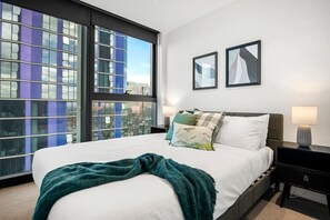 2 makuuhuonetta, silitysrauta/-lauta, Wi-Fi, vuodevaatteet