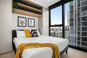 2 chambres, fer et planche à repasser, Wi-Fi, draps fournis