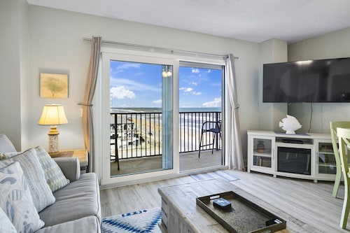 Ocean View Condo | Flagler Beach | Enjoy the Pool, Fitness Center, Tennis & Shuffleboard Court