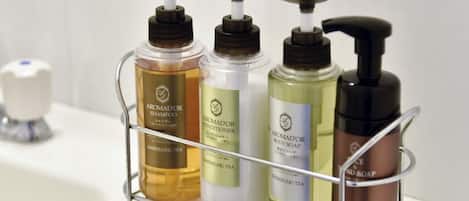 Bathroom amenities