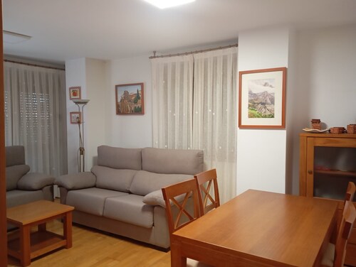 24B03 Apartamento espacioso en Arenas de Cabrales