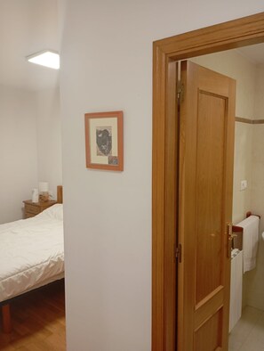 3 habitaciones, wifi gratis y ropa de cama 