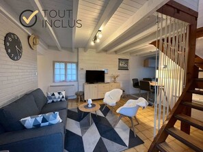 TV, fireplace, offices