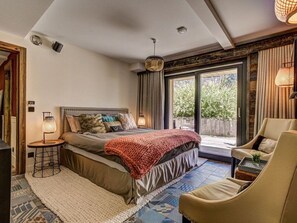 5 bedrooms, iron/ironing board, WiFi, bed sheets - Luxurious Chalet Peace & Love 10pers (Chamonix-Mont-Blanc)