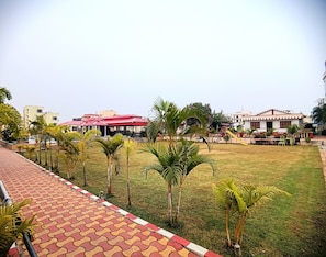 TV - Samudra Bilas Resort (Kanthi)