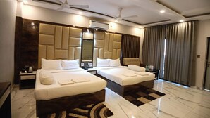 Family Club Room