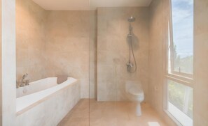 Villa - delvis havudsigt | Badeværelse | Toiletpapir