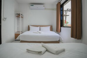 家庭客房 | 書桌、筆電工作空間、隔音、免費無線上網