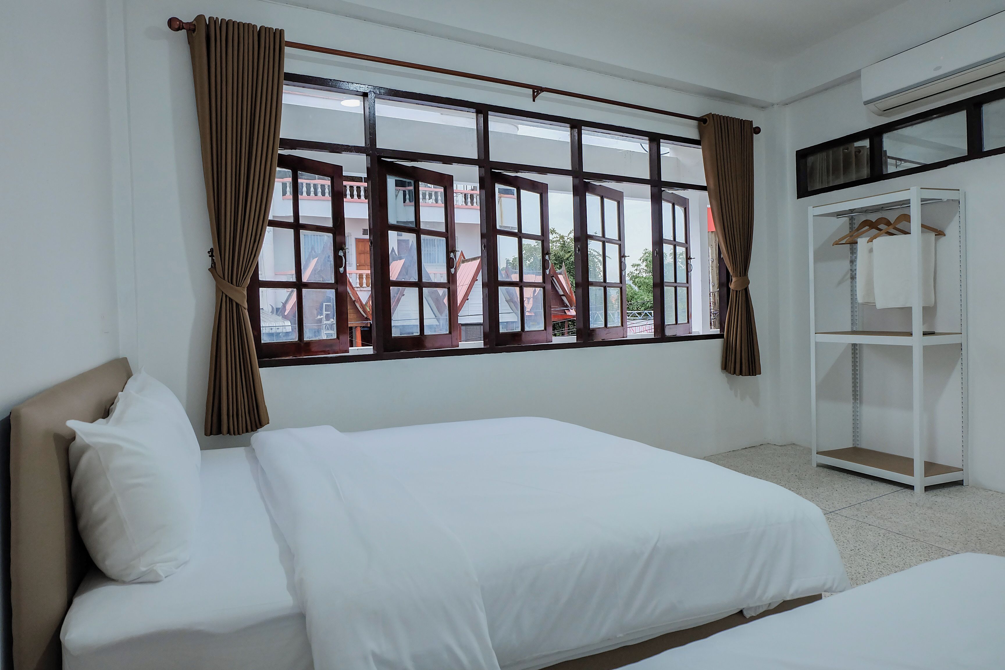 Standard Triple with Window | View from room
