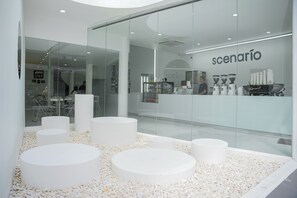 Front of property - Scenario Cafe and Hostel (Kanchanaburi)