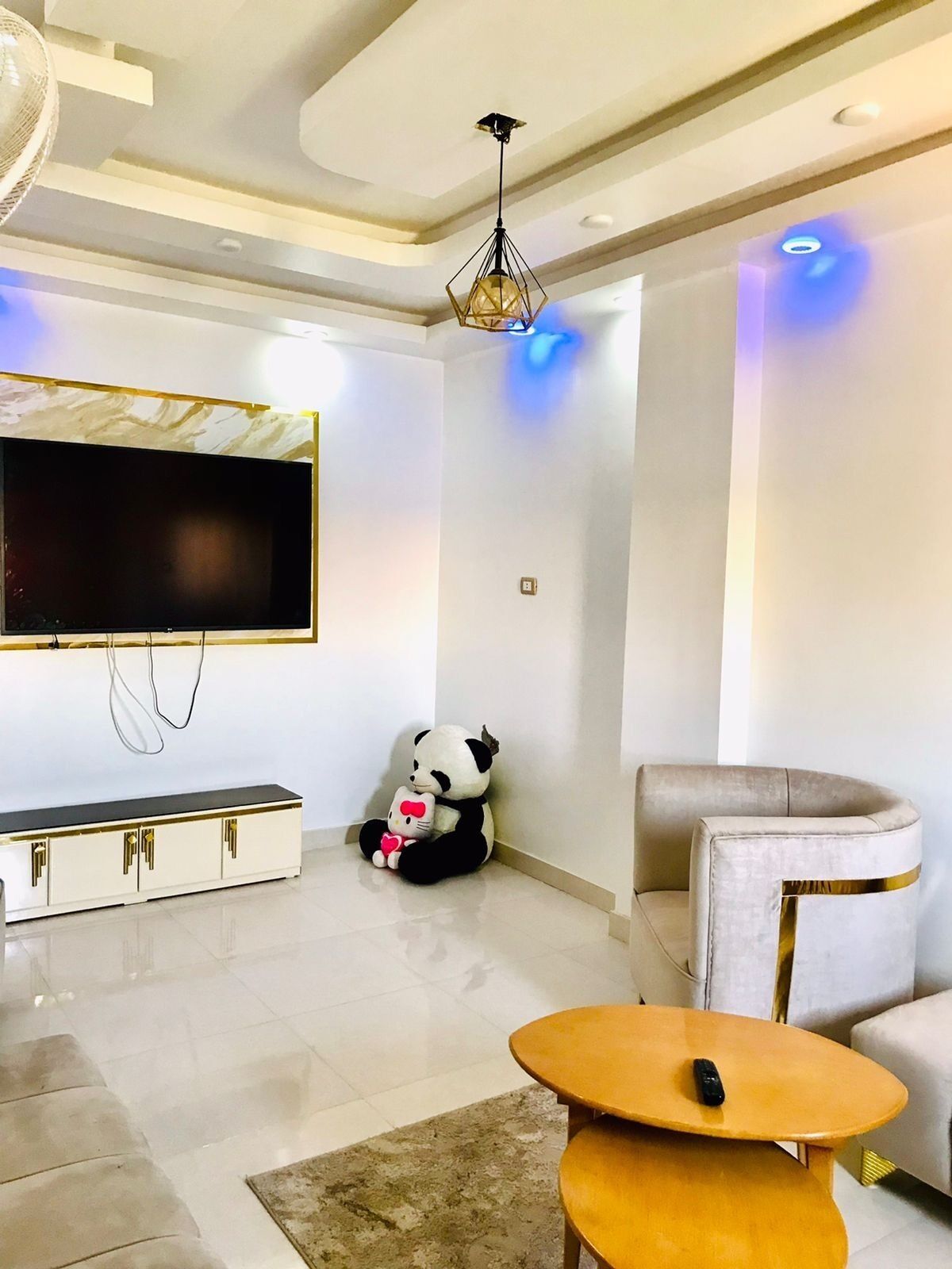 Quầy tiếp tân