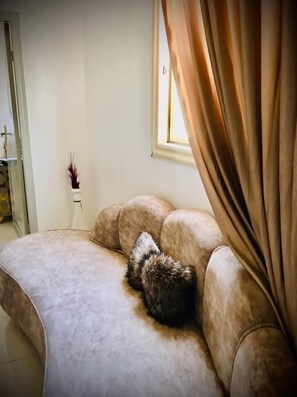 TV - Nubian kingdom  (Aswan)