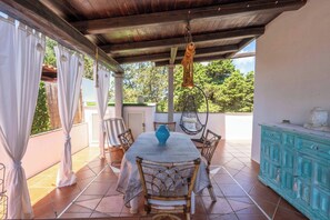 Apartment, 1 Bedroom, Smoking | Outdoor dining