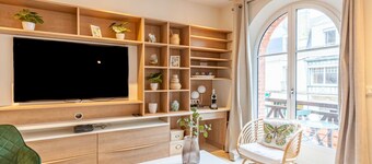 High-end 75m2 apartment - Place Morny