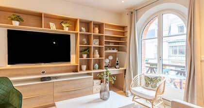 High-end 75m2 apartment - Place Morny
