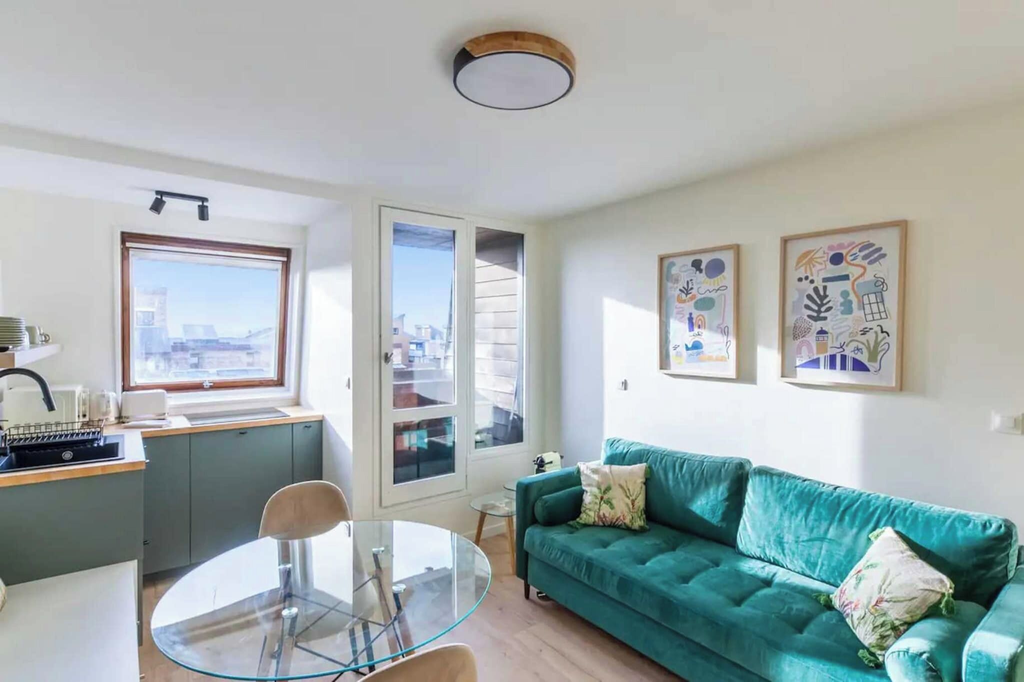 TV connectée, espaces bureaux