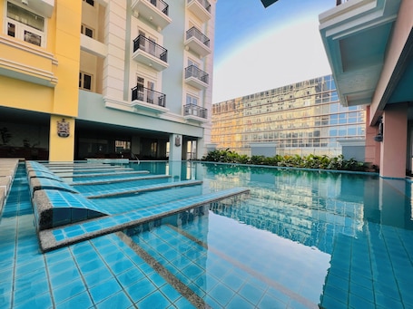 ์ผ์ธ ์์์ฅ