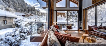 Serviced Luxury Chalet with 10m Indoor Pool
