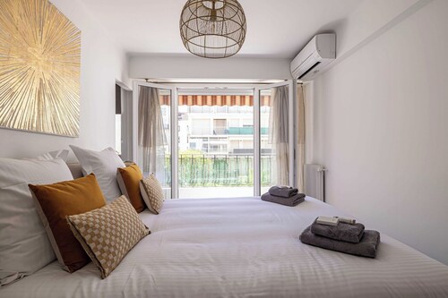 Magnificent 3room apartment  quiet balcony