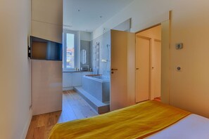 2 Schlafzimmer, Bügeleisen/Bügelbrett, Reisekinderbett, kostenloses WLAN