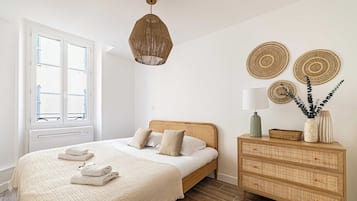1 Schlafzimmer, Schreibtisch, BĂŒgeleisen/BĂŒgelbrett, kostenloses WLAN