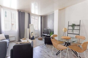 Smart TV - Elegant  flat in Cannes 2BR-4P (Cannes)