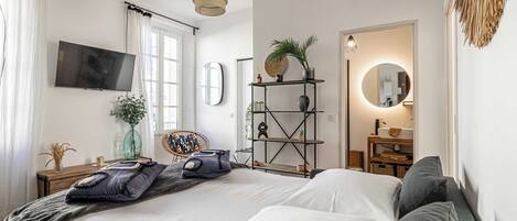 2 soverom, strykejern/-brett, wi-fi (inkludert) og sengetøy