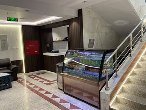 Interior detail - AlBaidaa AlSalam branch (Madinah)