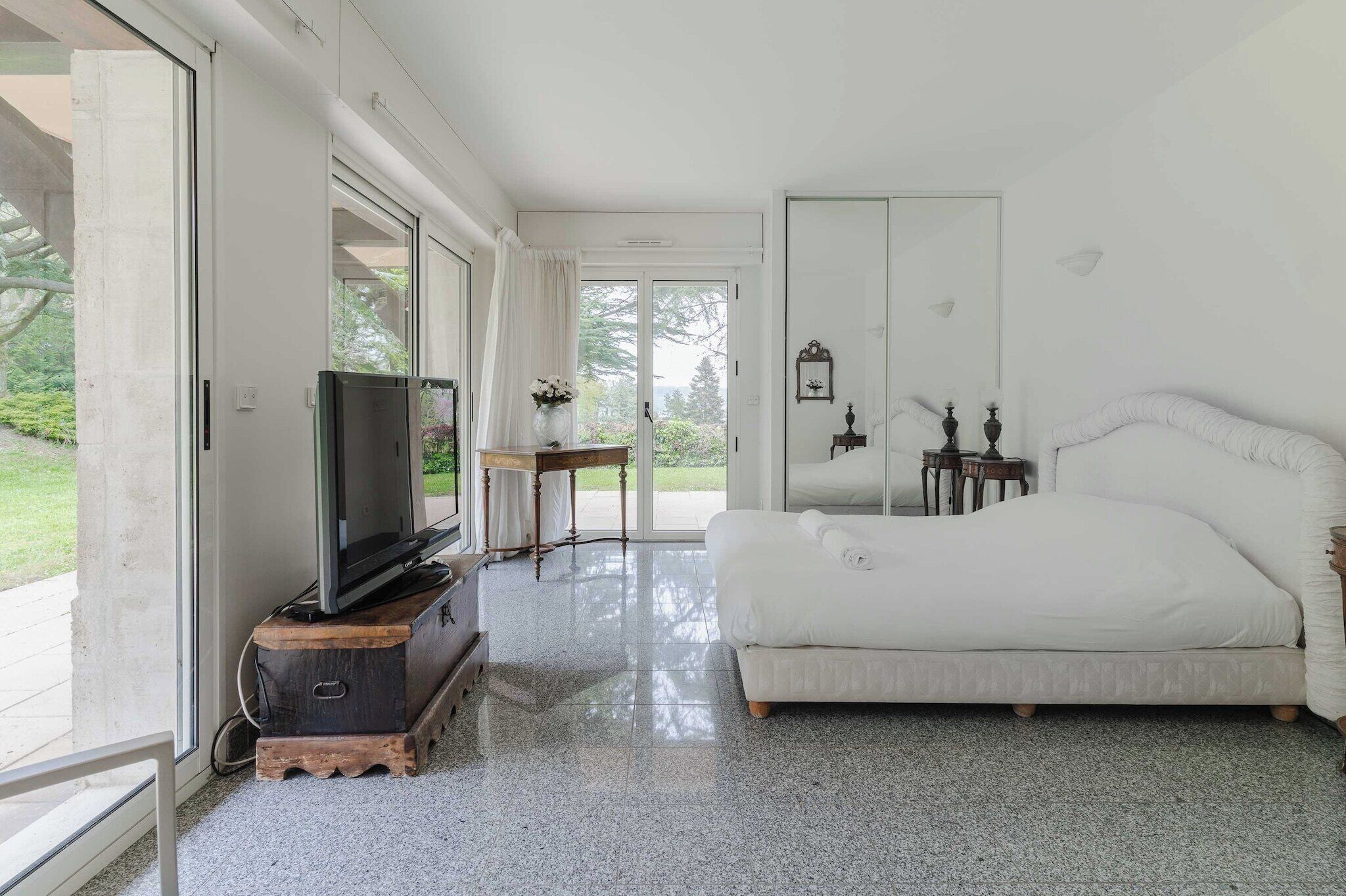 3 makuuhuonetta, ilmainen Wi-Fi, vuodevaatteet