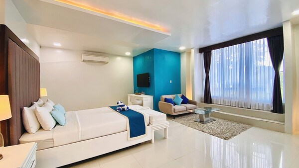 Recidencia Del Hamor Beachfront - Matnog