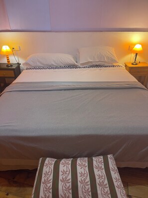 4 chambres, coffres-forts dans les chambres, bureau, Wi-Fi gratuit