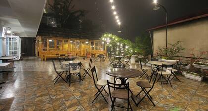 SaPa Signature Inn