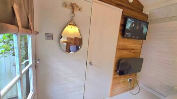 Kabin | 1 kamar tidur, Wi-Fi gratis, dan seprai linen